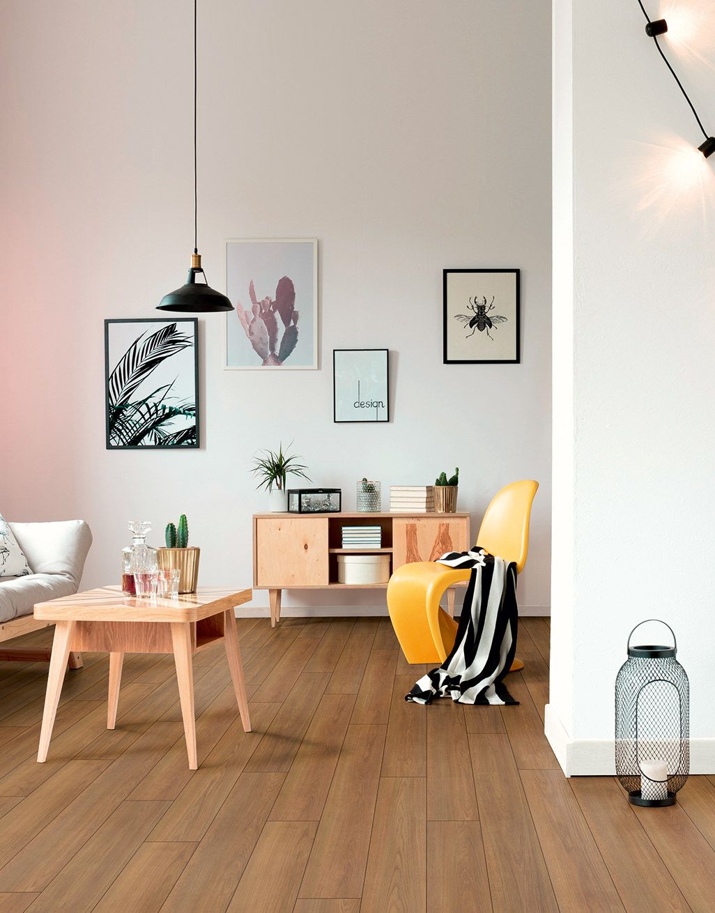 Kronotex Standard Plus 7mm - Finlay Oak Brown Laminate Flooring 4