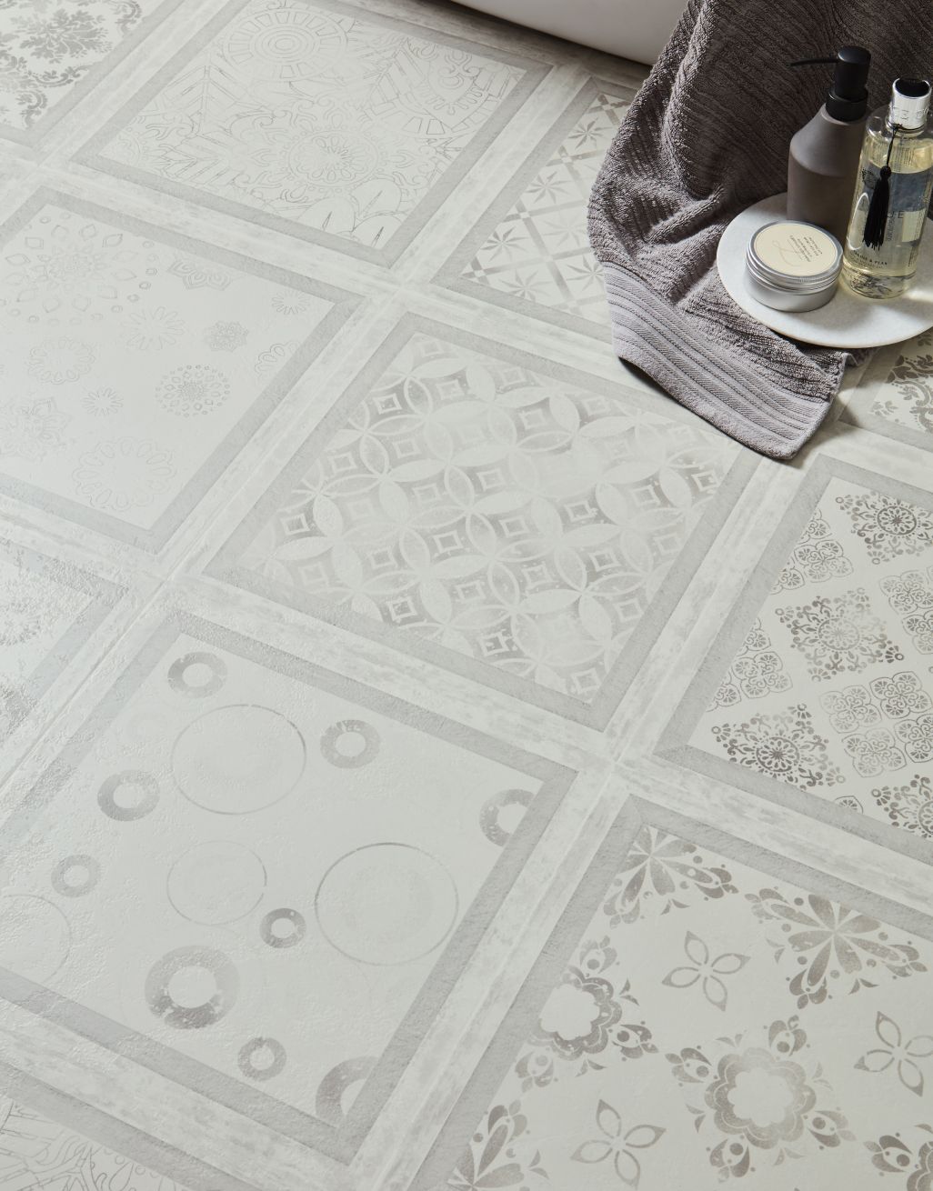 Faus Retro 8mm - Vintage Laminate Flooring 2