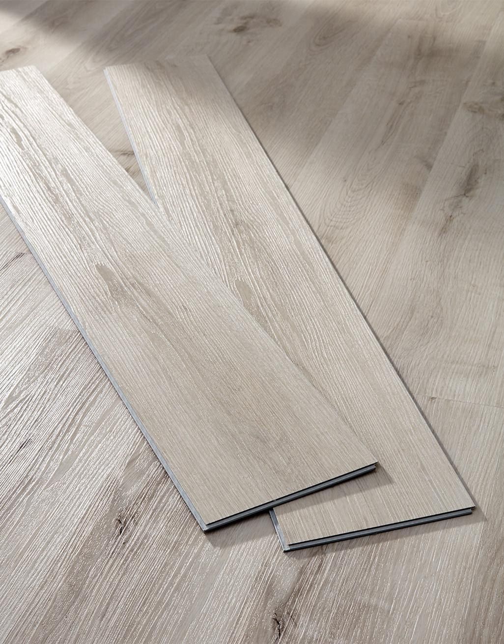 EvoCore Essentials - Cloudy White Oak 3