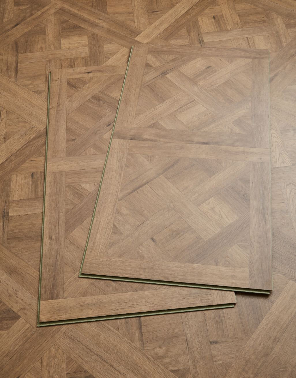 Faus Masterpieces 8mm - Versailles Laminate Flooring 3