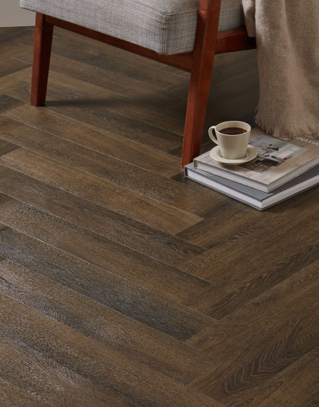 Asenso Artisan Herringbone - Crafted Georgian Oak 2