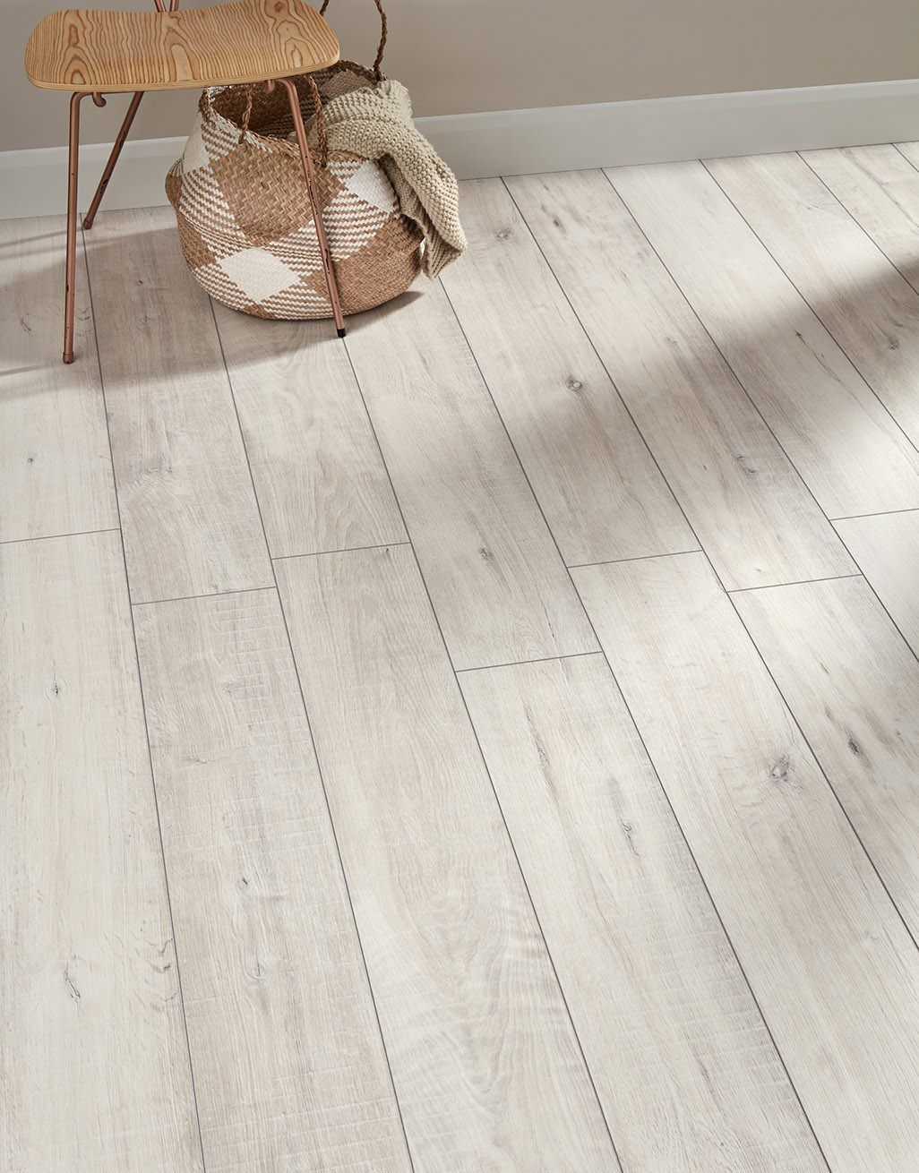 Kronotex Villa 12mm - Gala Oak White Laminate Flooring 1