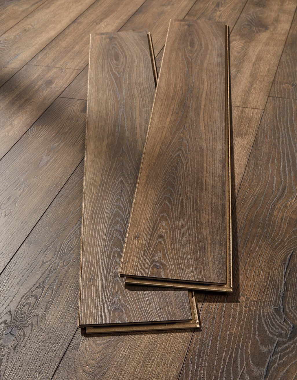 Kronotex Villa 12mm - Peterson Oak Laminate Flooring 3