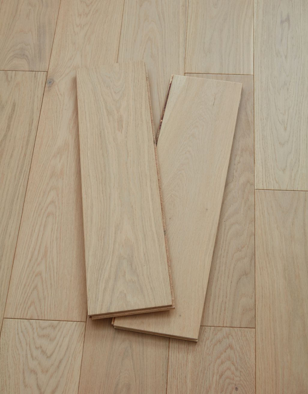 Loft Prime Natural Oak Lacquered  14/3 x 150mm 3