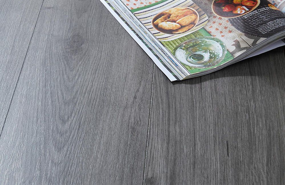 Kronotex Standard Plus 7mm - Millenium Oak Grey Laminate Flooring