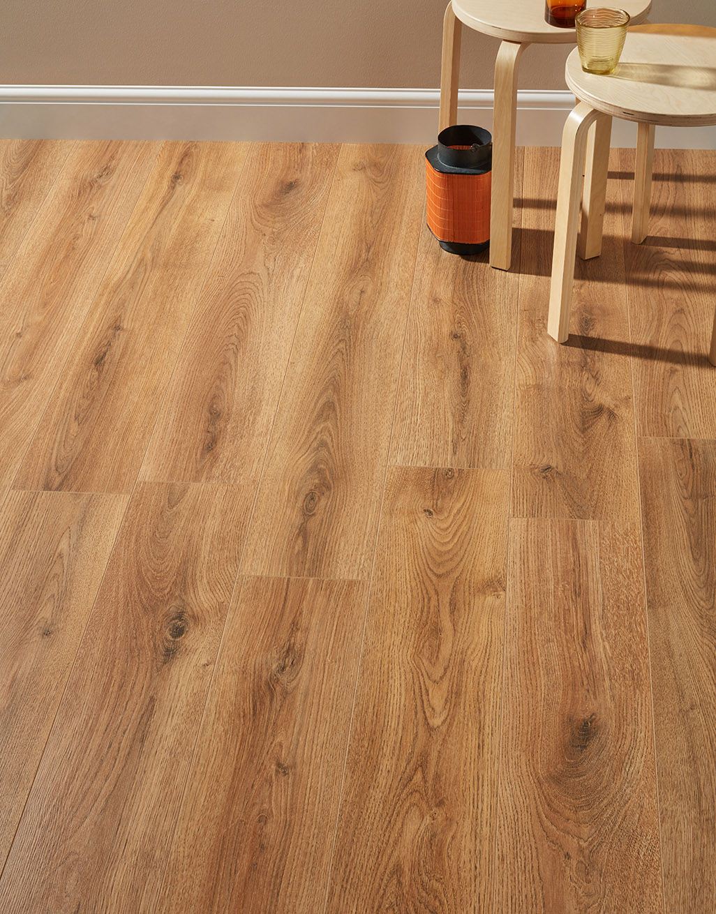 Kronotex Advanced 8mm - Summer Oak Laminate Flooring