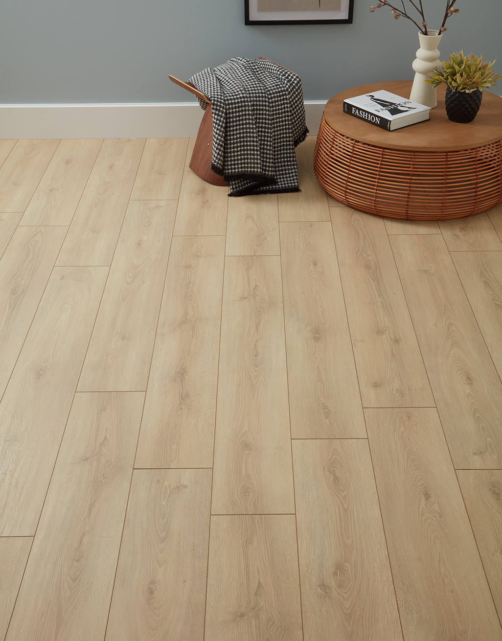 Laminate Flooring - StepClick Prime 8mm - Rialto Golden Beige - Easy-Fit, AC4 Rated